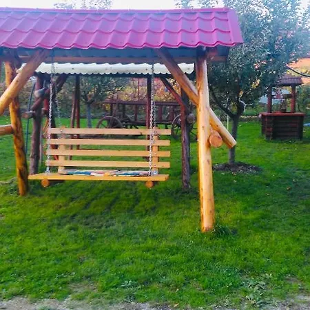 Casa Emilia Baia de Fier